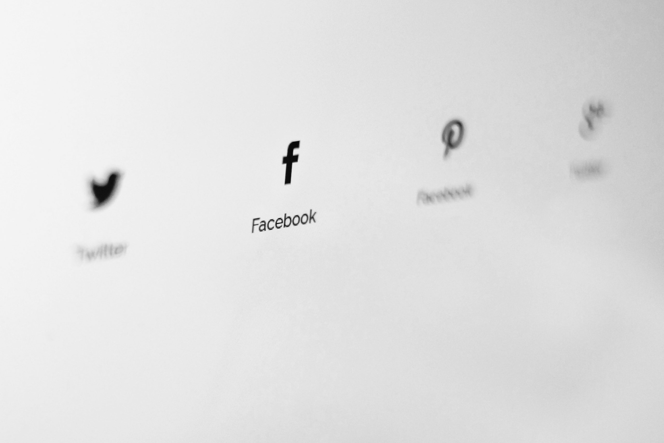 SocialMedia